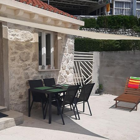 شقة Little Stone House Buici  المظهر الخارجي الصورة