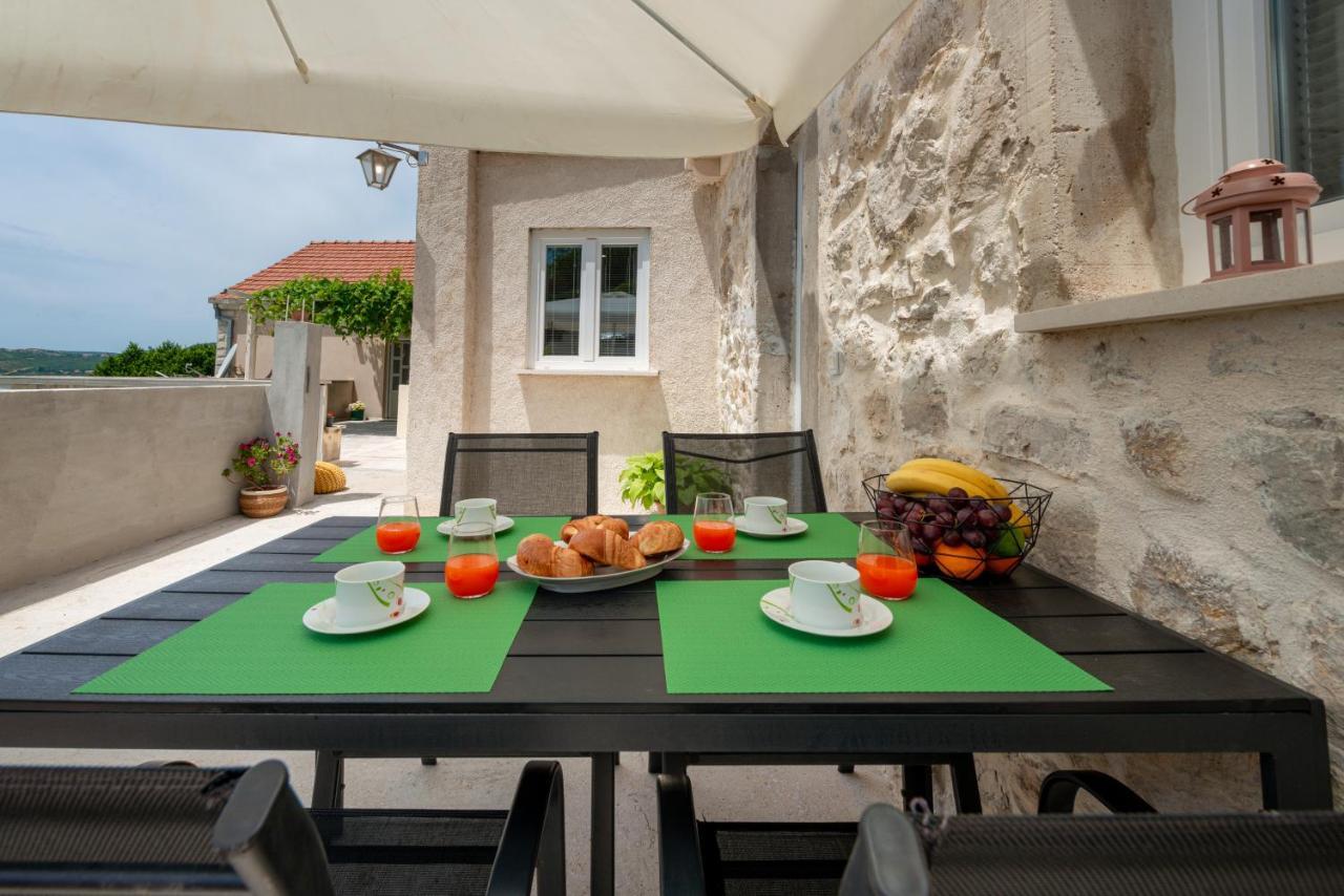 شقة Little Stone House Buici  المظهر الخارجي الصورة