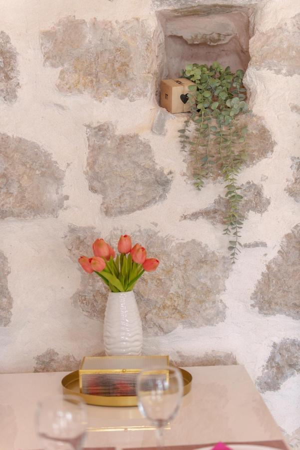 شقة Little Stone House Buici  المظهر الخارجي الصورة
